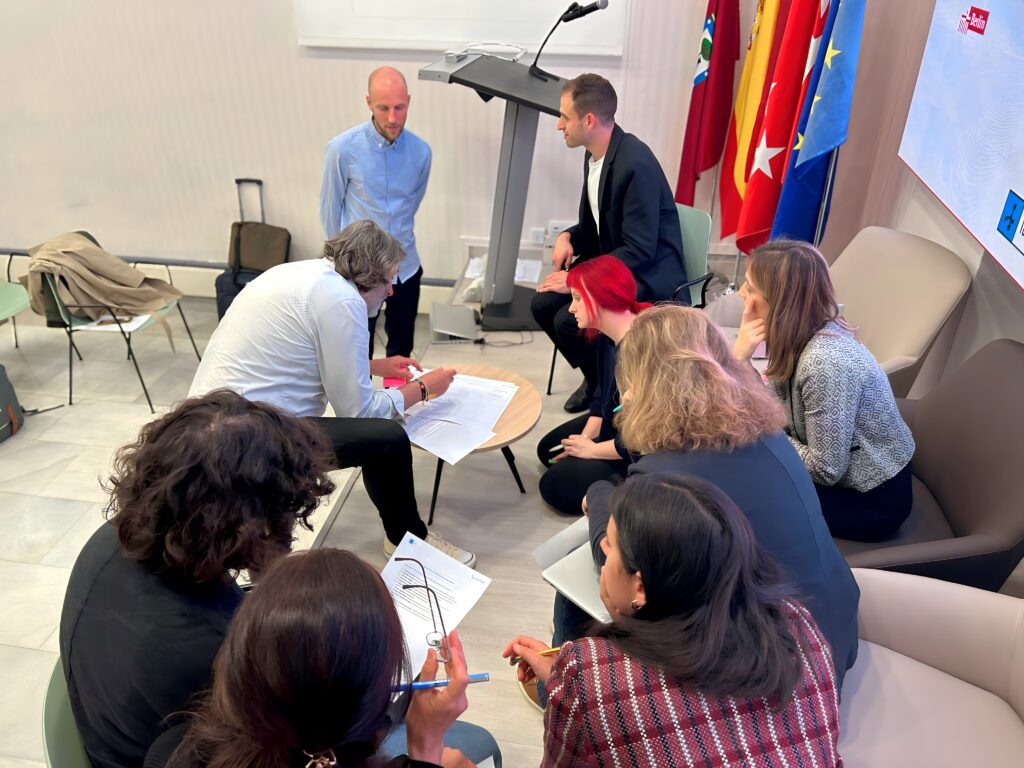 A picture of one of the workshops that was held during the Madrid General Assembly.